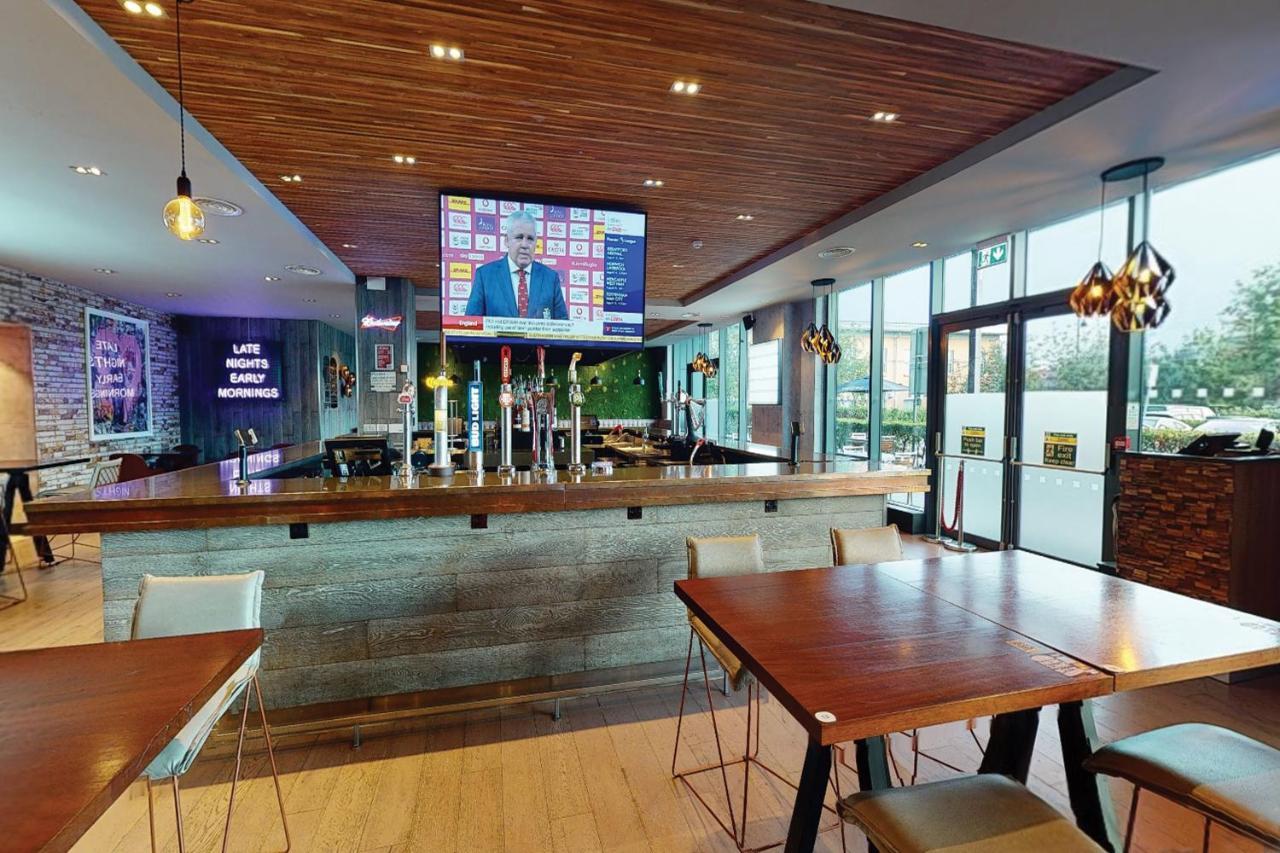 Village Hotel Solihull Luaran gambar